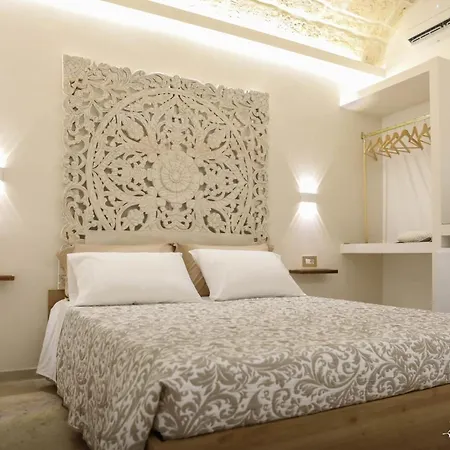 La Casa Di Nik Holiday home *